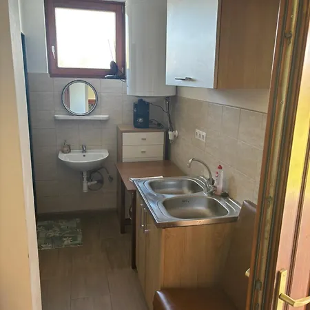 Turul Enying-balatonbozsok Apartment