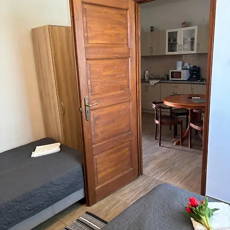 Turul Enying-balatonbozsok Apartment *